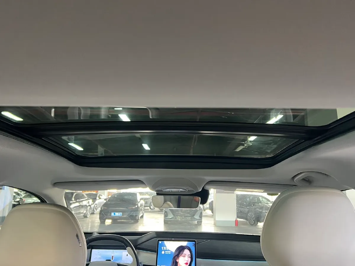 2024 Geely Preface 1.5T 163HP L4 3DHT Hybrid,autocango,china used car exporter,china ev exporter,chinese used car exporter,chinese used ev exporter