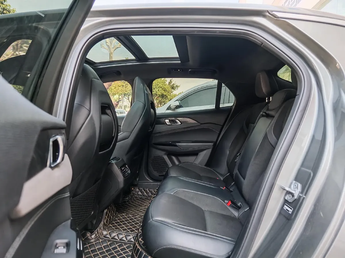 2022 LYNK&CO 03 1.5T 180HP L3 7DCT,autocango,china used car exporter,china ev exporter,chinese used car exporter,chinese used ev exporter