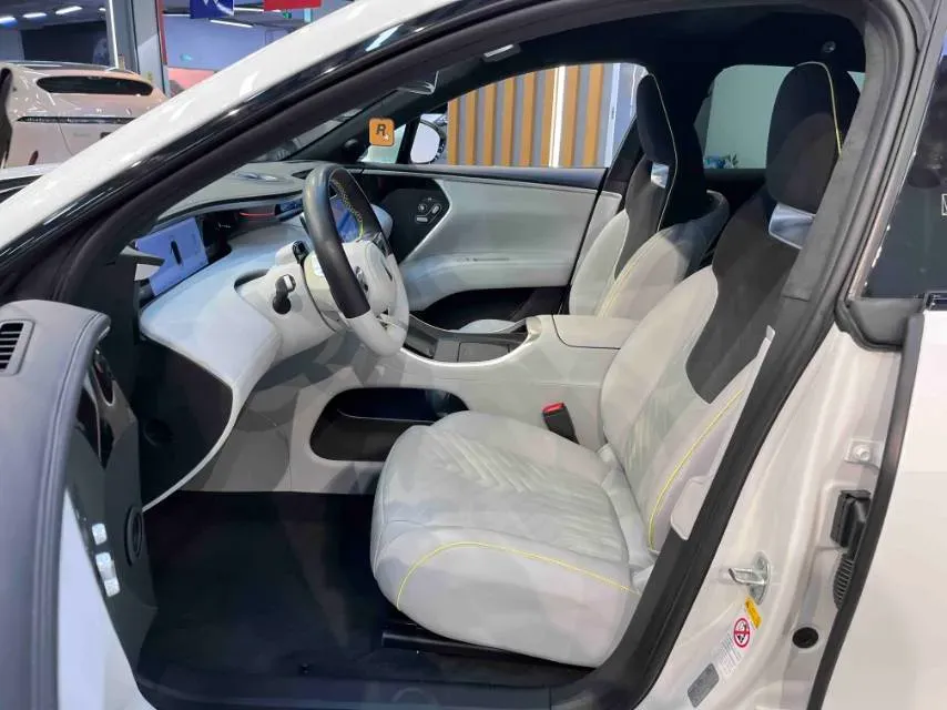 2023 Avatr 11 BEV 116KWH,autocango,china used car exporter,china ev exporter,chinese used car exporter,chinese used ev exporter