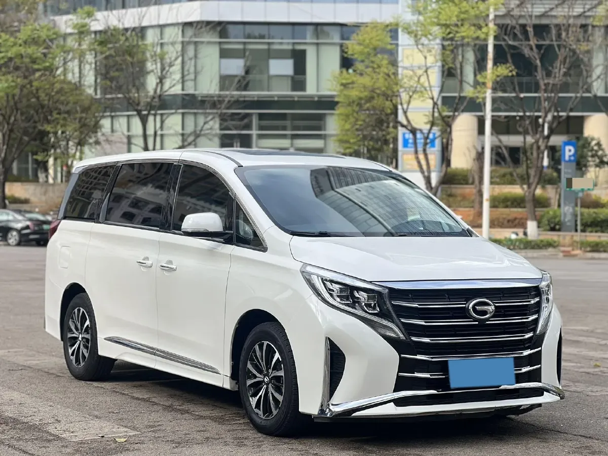 2021 GAC Trumpchi M8 2.0T 252HP L4 8AT,autocango,china used car exporter,china ev exporter,chinese used car exporter,chinese used ev exporter