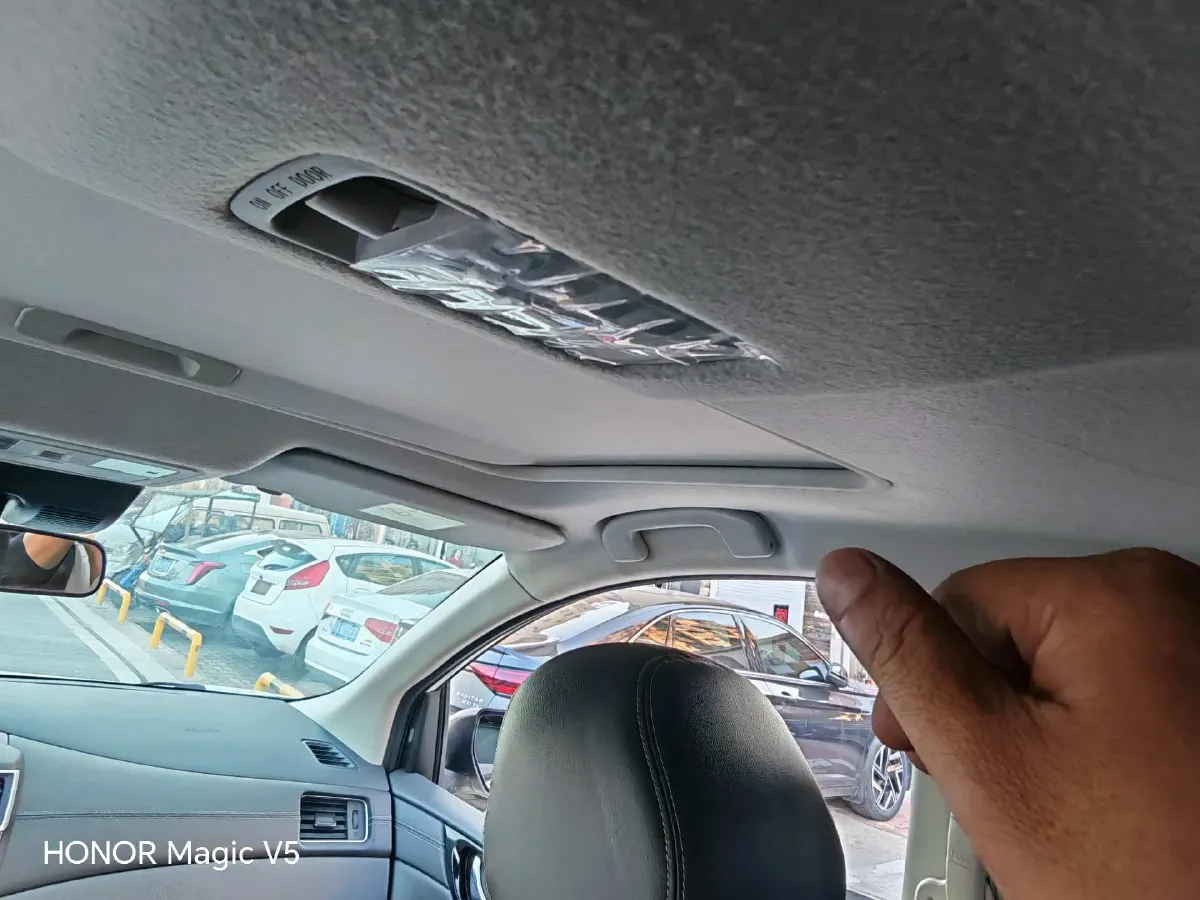 2021 Nissan Tiida 1.6L 122HP L4 CVT,autocango,china used car exporter,china ev exporter,chinese used car exporter,chinese used ev exporter