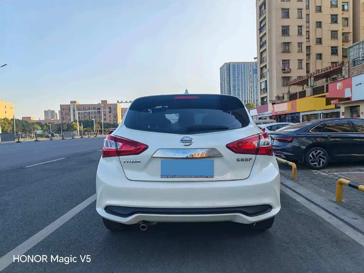 2021 Nissan Tiida 1.6L 122HP L4 CVT,autocango,china used car exporter,china ev exporter,chinese used car exporter,chinese used ev exporter