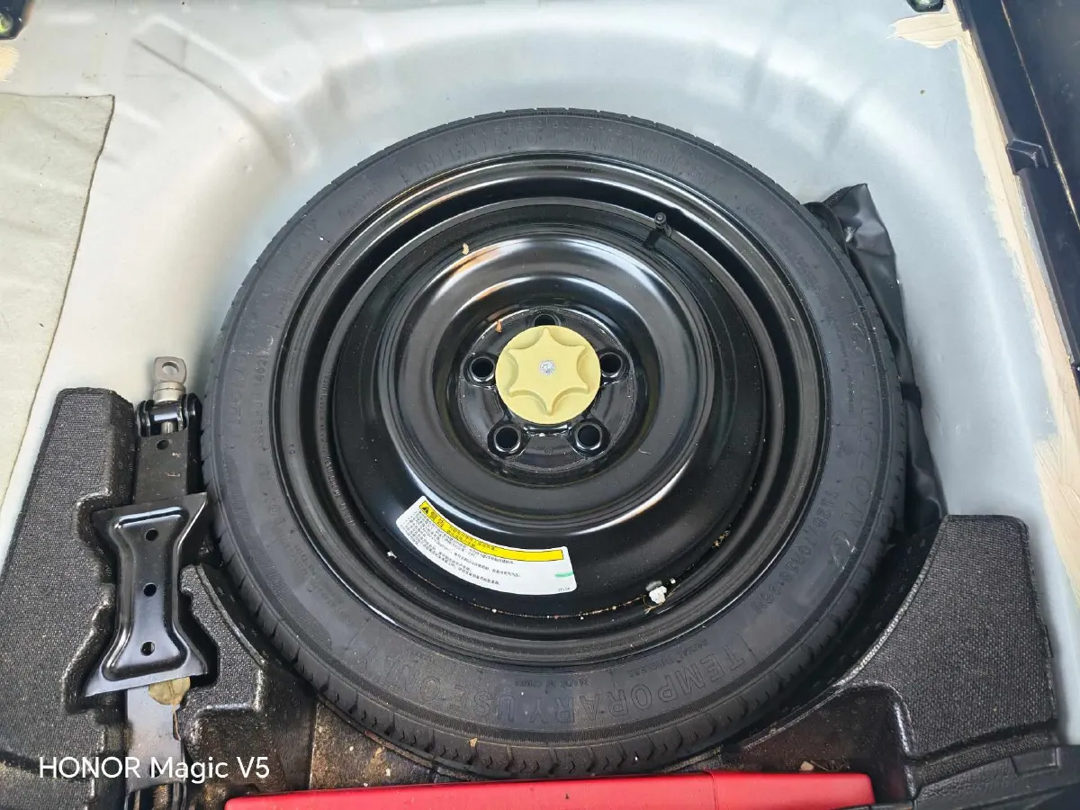 2021 Nissan Tiida 1.6L 122HP L4 CVT,autocango,china used car exporter,china ev exporter,chinese used car exporter,chinese used ev exporter