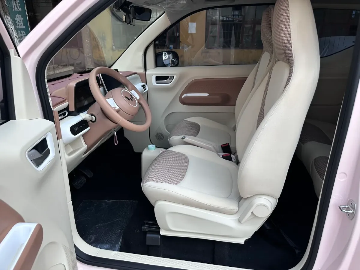 2024 WuLing HongGuang MINI EV BEV 17.3KWH,autocango,china used car exporter,china ev exporter,chinese used car exporter,chinese used ev exporter