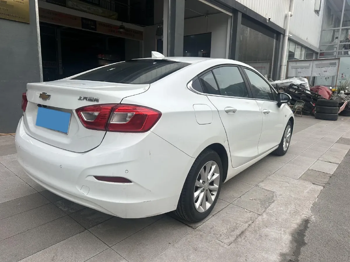 2018 Chevrolet Cruze 1.5L 114HP L4 6AT,autocango,china used car exporter,china ev exporter,chinese used car exporter,chinese used ev exporter