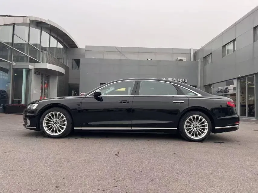 2021 Audi A8 3.0T 286HP V6 8AT,autocango,china used car exporter,china ev exporter,chinese used car exporter,chinese used ev exporter