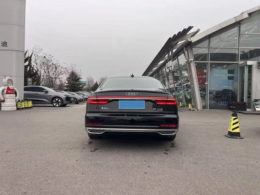 2021 Audi A8 3.0T 286HP V6 8AT,autocango,china used car exporter,china ev exporter,chinese used car exporter,chinese used ev exporter