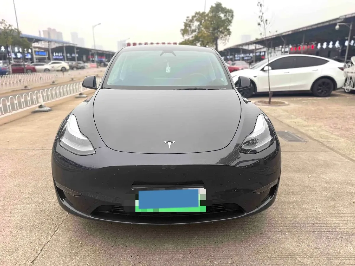 2024 Tesla Model Y BEV 78.4KWH,autocango,china used car exporter,china ev exporter,chinese used car exporter,chinese used ev exporter