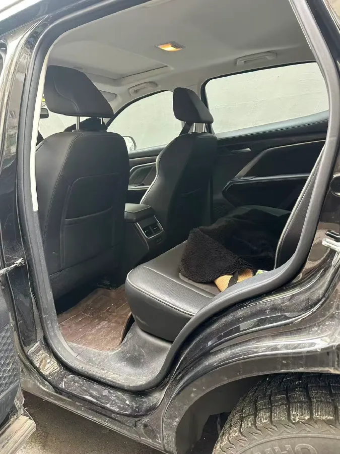 2023 Haval H6 1.5T 150HP L4 7DCT,autocango,china used car exporter,china ev exporter,chinese used car exporter,chinese used ev exporter