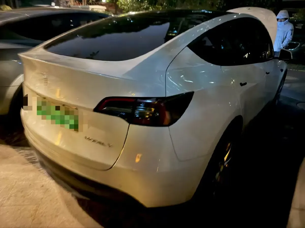 2021 Tesla Model Y BEV 60KWH,autocango,china used car exporter,china ev exporter,chinese used car exporter,chinese used ev exporter