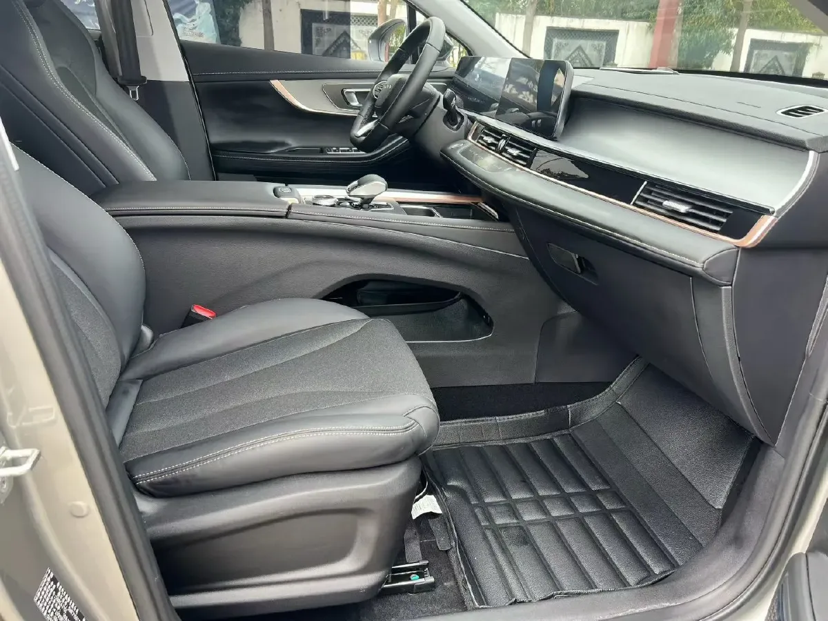 2025 Chery Tiggo 5x 1.5T 156HP L4 CVT,autocango,china used car exporter,china ev exporter,chinese used car exporter,chinese used ev exporter