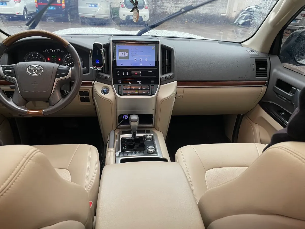 2019 Chevrolet Trax 1.0T 125HP L3 6AT,autocango,china used car exporter,china ev exporter,chinese used car exporter,chinese used ev exporter