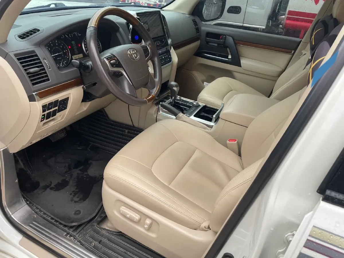 2019 Chevrolet Trax 1.0T 125HP L3 6AT,autocango,china used car exporter,china ev exporter,chinese used car exporter,chinese used ev exporter