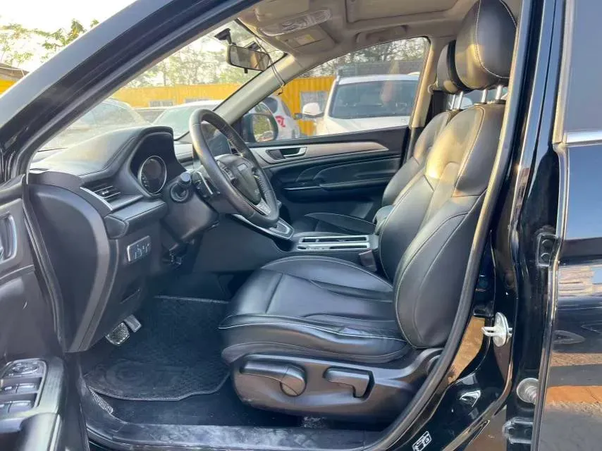 2021 Haval M6 1.5T 150HP L4 7DCT,autocango,china used car exporter,china ev exporter,chinese used car exporter,chinese used ev exporter