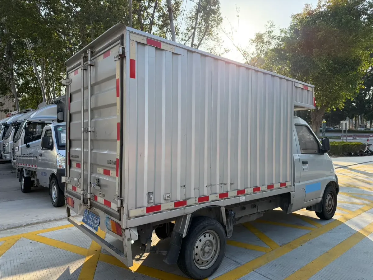 2020 WuLing RongGuang Mini Truck Special 1.5L 99HP L4 5MT,autocango,china used car exporter,china ev exporter,chinese used car exporter,chinese used ev exporter