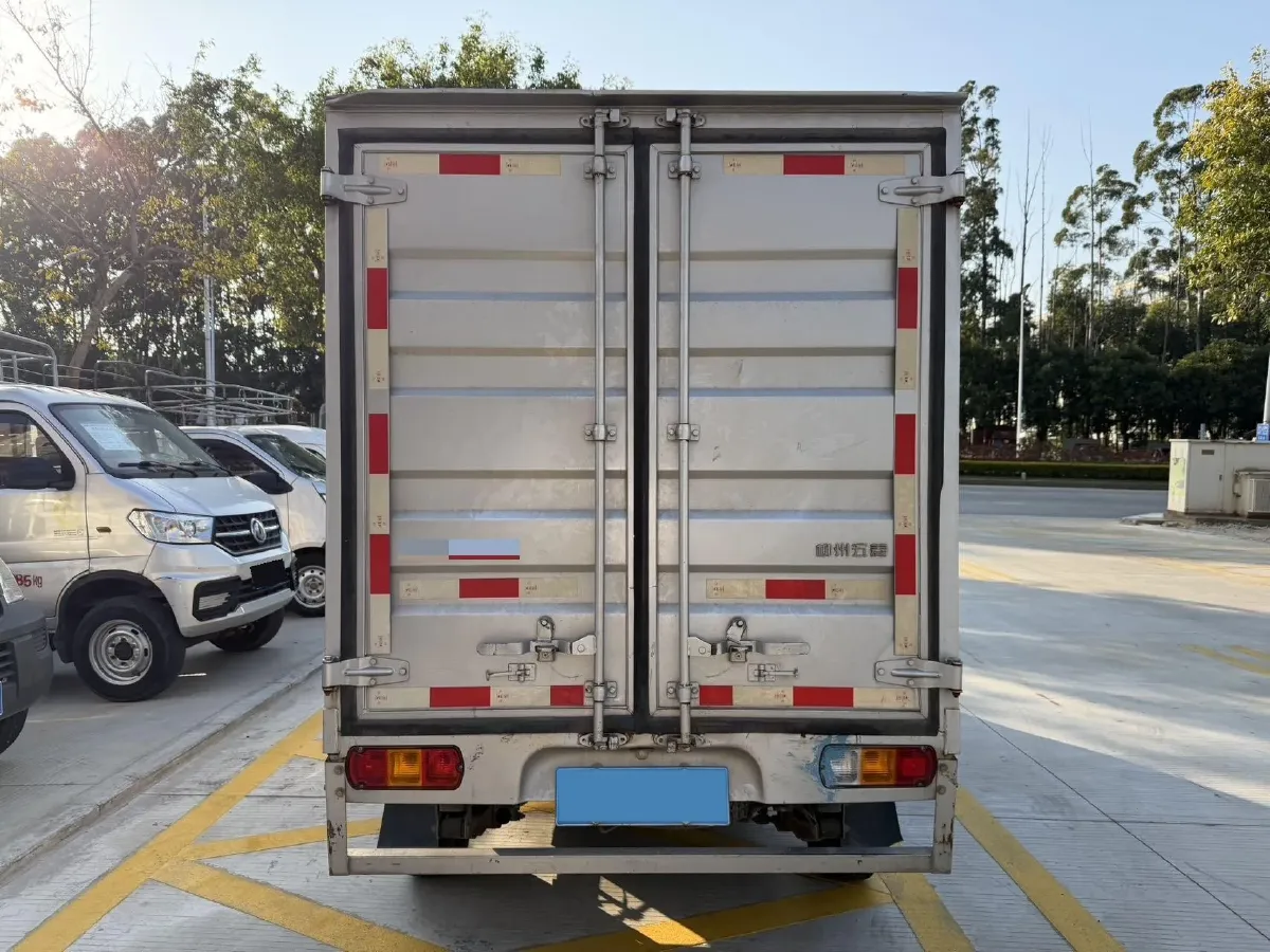 2020 WuLing RongGuang Mini Truck Special 1.5L 99HP L4 5MT,autocango,china used car exporter,china ev exporter,chinese used car exporter,chinese used ev exporter