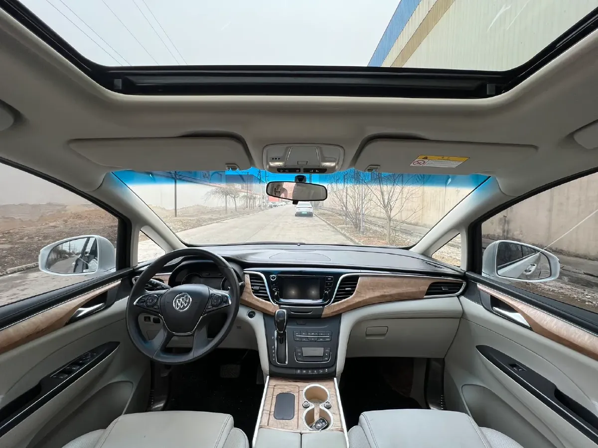 2018 Buick GL8 2.0T 260HP L4 6AT,autocango,china used car exporter,china ev exporter,chinese used car exporter,chinese used ev exporter