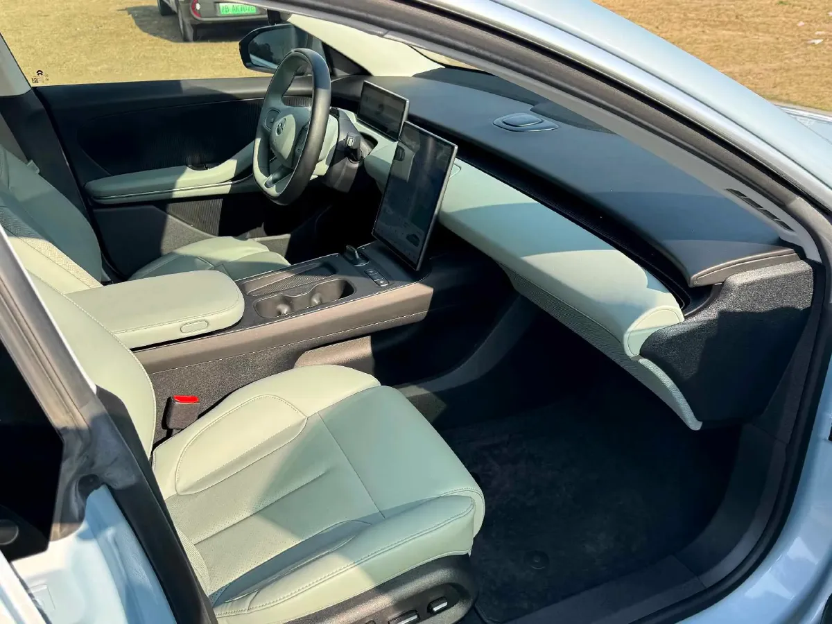 2022 JunTian HeiWuShi Youth 2.0T 203HP L4 6AT,autocango,china used car exporter,china ev exporter,chinese used car exporter,chinese used ev exporter