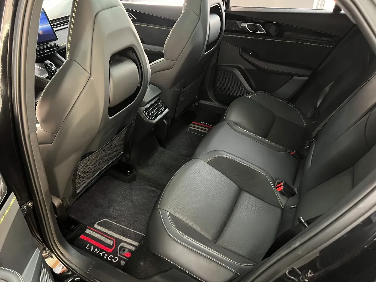 2023 LYNK&CO 03 2.0T 254HP L4 7DCT,autocango,china used car exporter,china ev exporter,chinese used car exporter,chinese used ev exporter