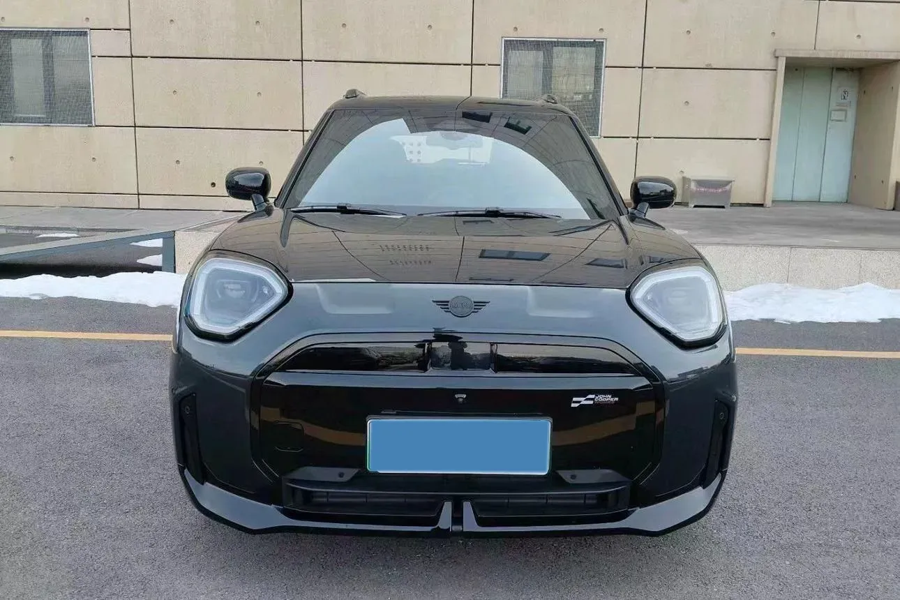 2024 MINI ACEMAN BEV 51.5KWH,autocango,china used car exporter,china ev exporter,chinese used car exporter,chinese used ev exporter