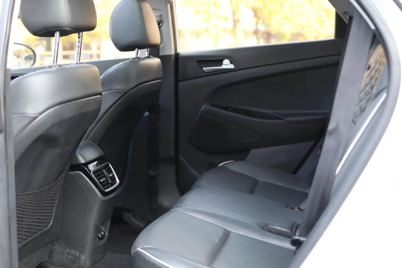 2019 Hyundai Tucson 1.6T 177HP L4 7DCT,autocango,china used car exporter,china ev exporter,chinese used car exporter,chinese used ev exporter