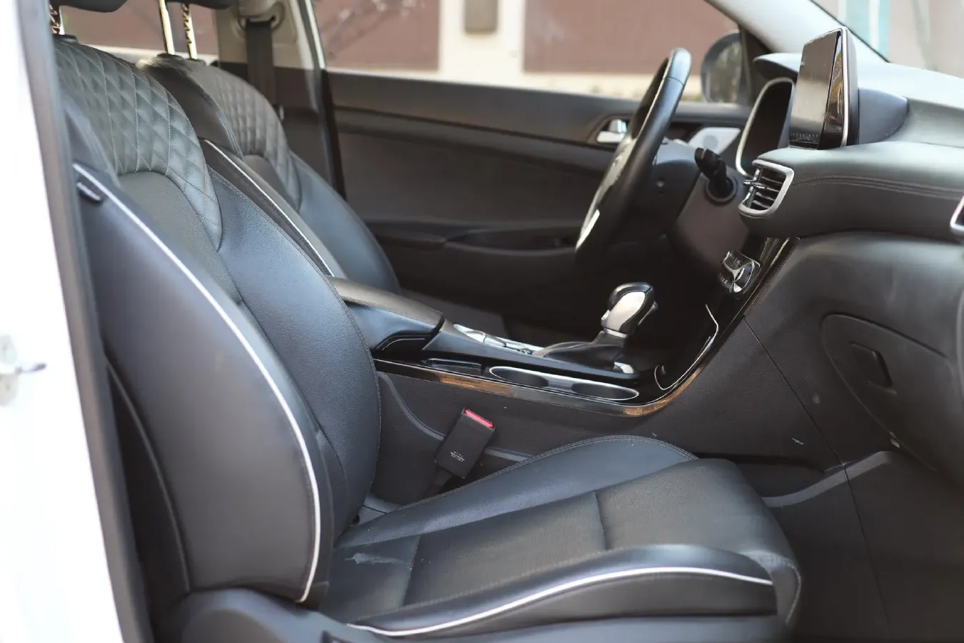 2019 Hyundai Tucson 1.6T 177HP L4 7DCT,autocango,china used car exporter,china ev exporter,chinese used car exporter,chinese used ev exporter