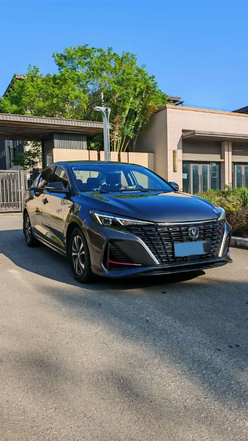 2021 ChangAn Eado 1.4T 160HP L4 7DCT,autocango,china used car exporter,china ev exporter,chinese used car exporter,chinese used ev exporter