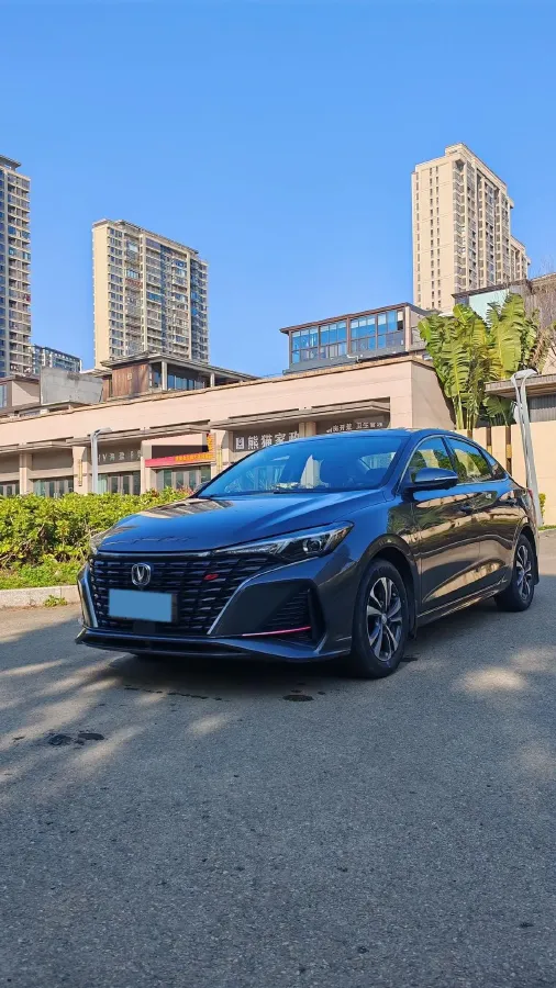 2021 ChangAn Eado 1.4T 160HP L4 7DCT,autocango,china used car exporter,china ev exporter,chinese used car exporter,chinese used ev exporter