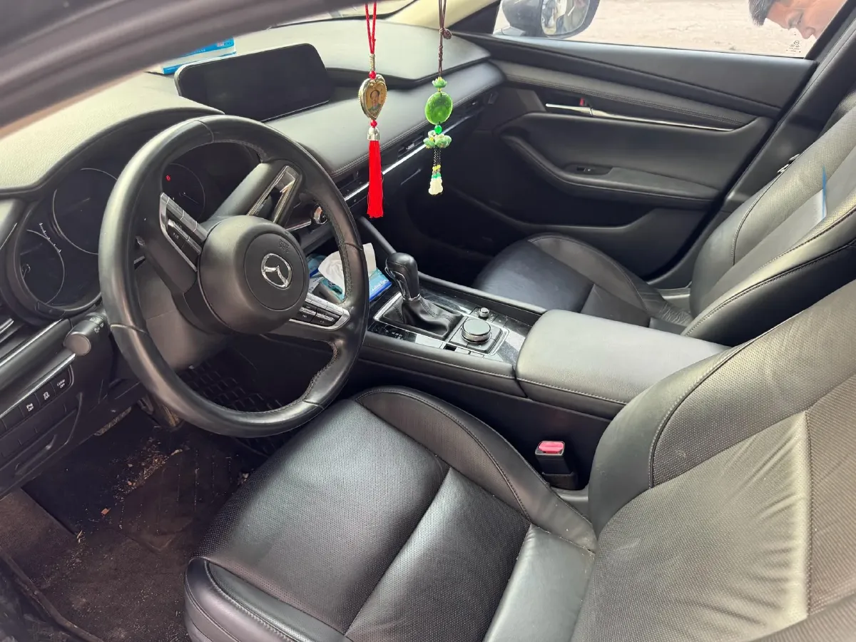 2021 Mazda 3 Axela 2.0L 158HP L4 6AT,autocango,china used car exporter,china ev exporter,chinese used car exporter,chinese used ev exporter