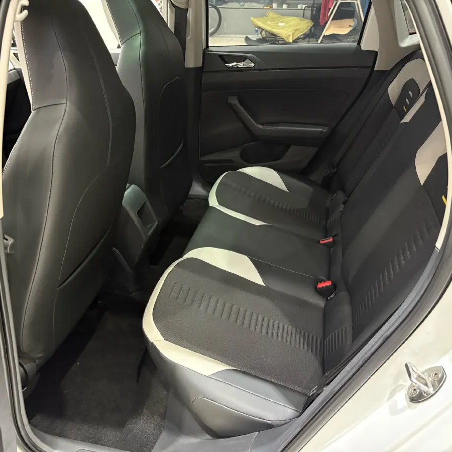 2021 Haval H6 1.5T 169HP L4 7DCT,autocango,china used car exporter,china ev exporter,chinese used car exporter,chinese used ev exporter