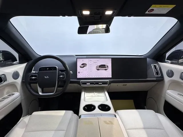 2024 Li L6 Range Extended 154HP L4 REEV 36.8KWH,autocango,china used car exporter,china ev exporter,chinese used car exporter,chinese used ev exporter