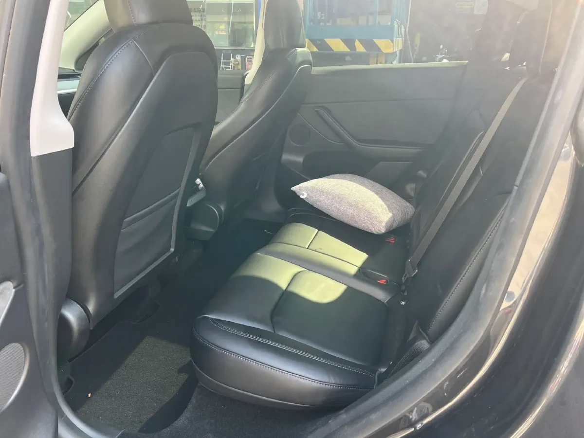 2024 Iveco OuSheng BEV 77.28KWH,autocango,china used car exporter,china ev exporter,chinese used car exporter,chinese used ev exporter