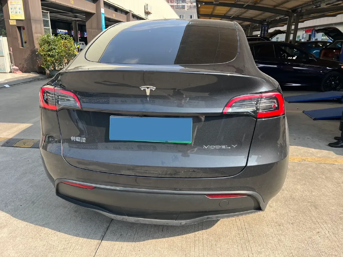 2024 Iveco OuSheng BEV 77.28KWH,autocango,china used car exporter,china ev exporter,chinese used car exporter,chinese used ev exporter