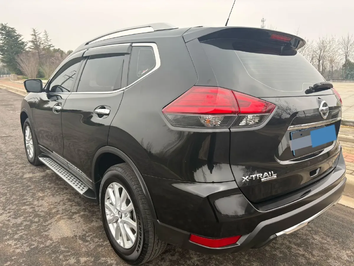 2022 Nissan X-Trail 2.0L 151HP L4 CVT,autocango,china used car exporter,china ev exporter,chinese used car exporter,chinese used ev exporter