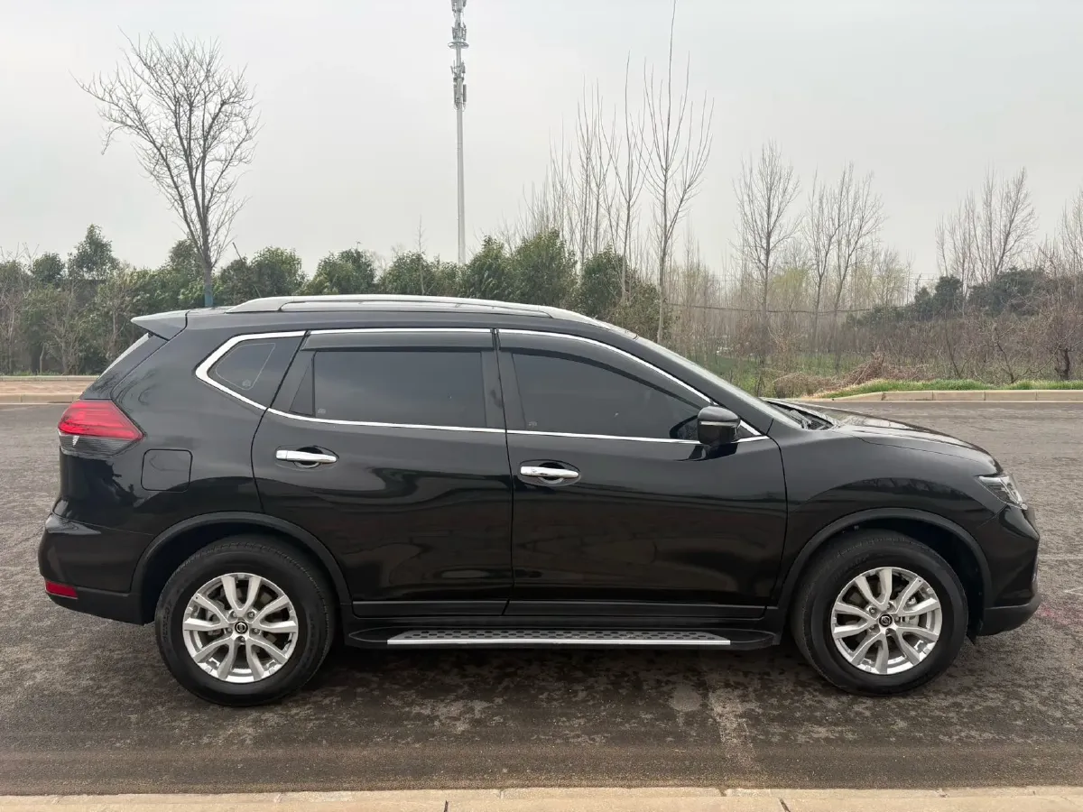 2022 Nissan X-Trail 2.0L 151HP L4 CVT,autocango,china used car exporter,china ev exporter,chinese used car exporter,chinese used ev exporter