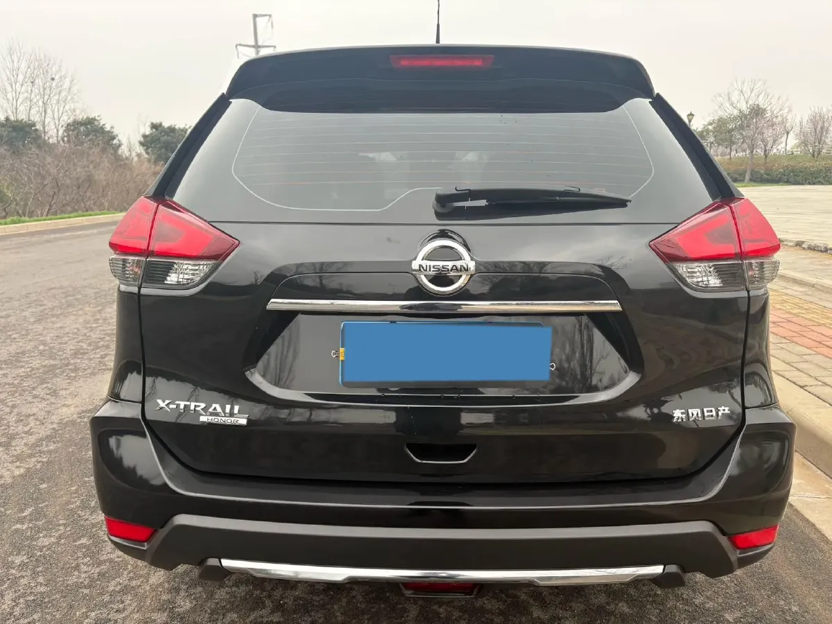 2022 Nissan X-Trail 2.0L 151HP L4 CVT,autocango,china used car exporter,china ev exporter,chinese used car exporter,chinese used ev exporter