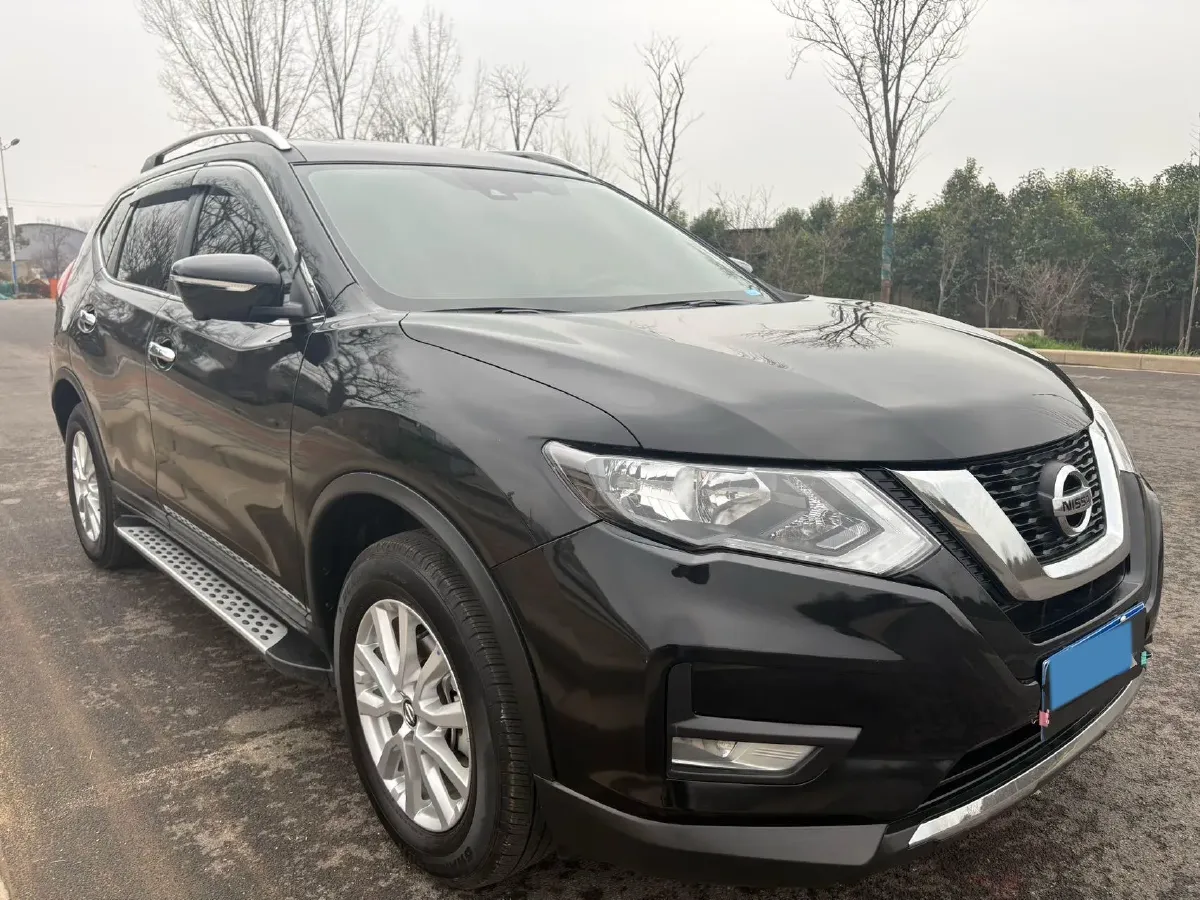 2022 Nissan X-Trail 2.0L 151HP L4 CVT,autocango,china used car exporter,china ev exporter,chinese used car exporter,chinese used ev exporter