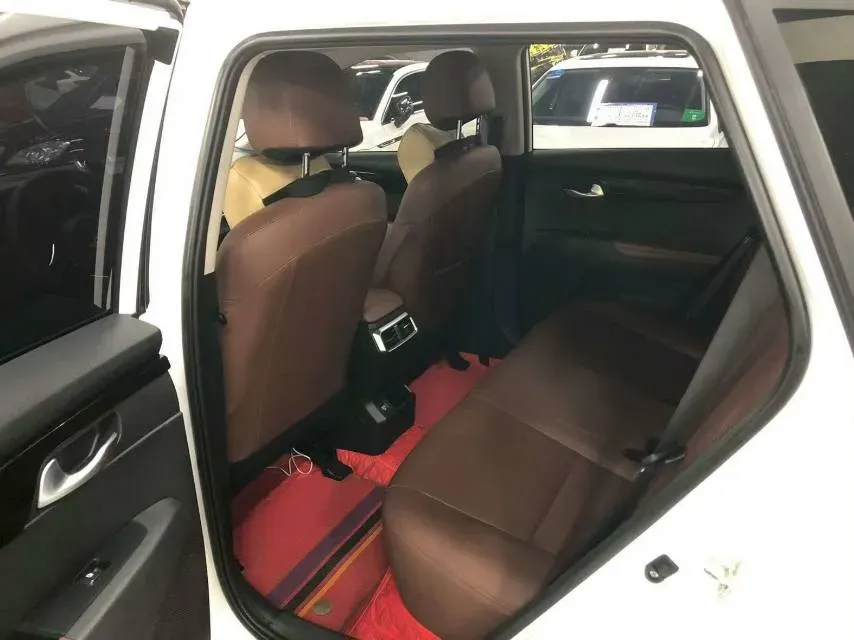 2021 Kia Sportage R 2.0L 161HP L4 6AT,autocango,china used car exporter,china ev exporter,chinese used car exporter,chinese used ev exporter