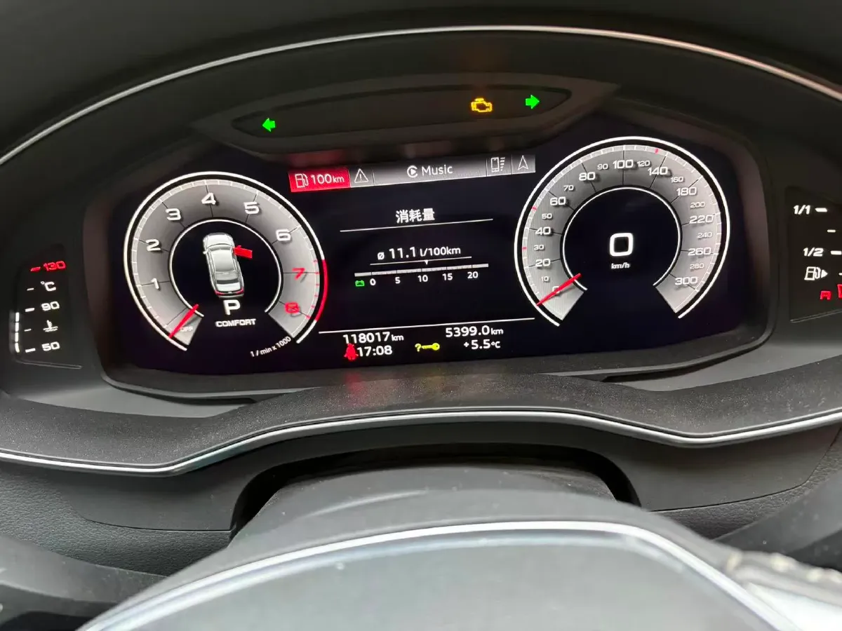 2021 Audi A6L 2.0T 224HP L4 7DCT,autocango,china used car exporter,china ev exporter,chinese used car exporter,chinese used ev exporter