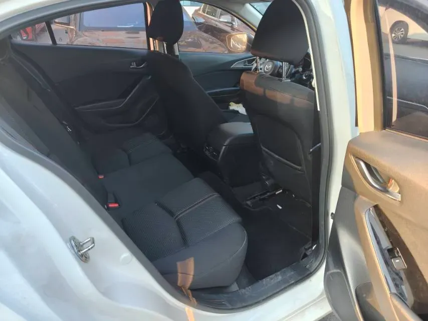 2017 Mazda 3 Axela 1.5L 117HP L4 6AT,autocango,china used car exporter,china ev exporter,chinese used car exporter,chinese used ev exporter