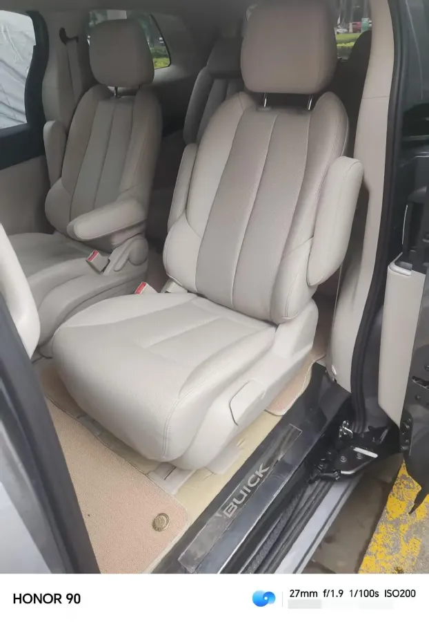 2021 Buick GL8 2.0T 237HP L4 9AT,autocango,china used car exporter,china ev exporter,chinese used car exporter,chinese used ev exporter