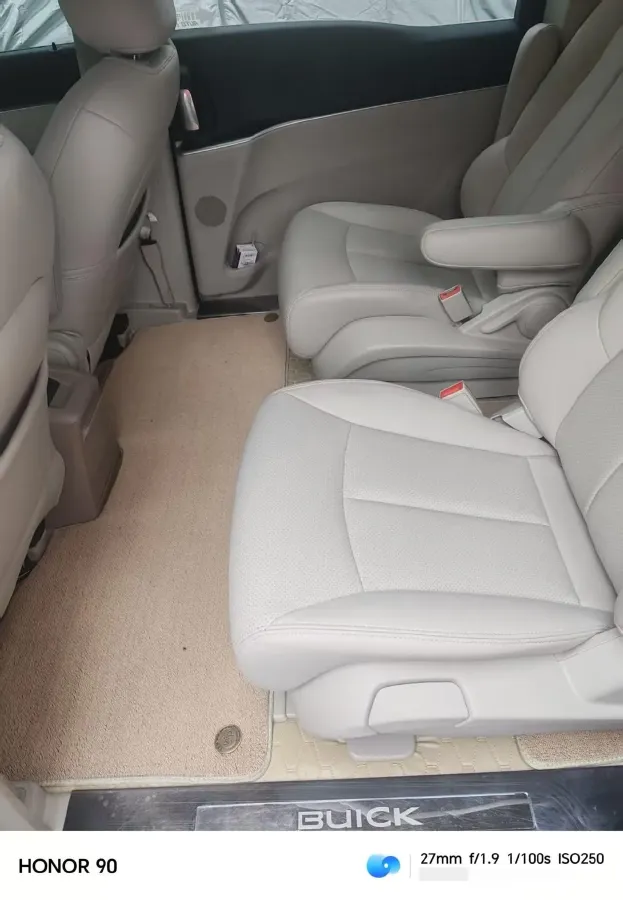 2021 Buick GL8 2.0T 237HP L4 9AT,autocango,china used car exporter,china ev exporter,chinese used car exporter,chinese used ev exporter