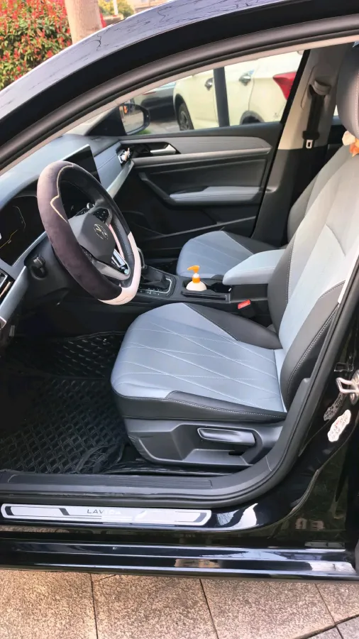 2023 Volkswagen Lavida 1.5L 113HP L4 6AT,autocango,china used car exporter,china ev exporter,chinese used car exporter,chinese used ev exporter