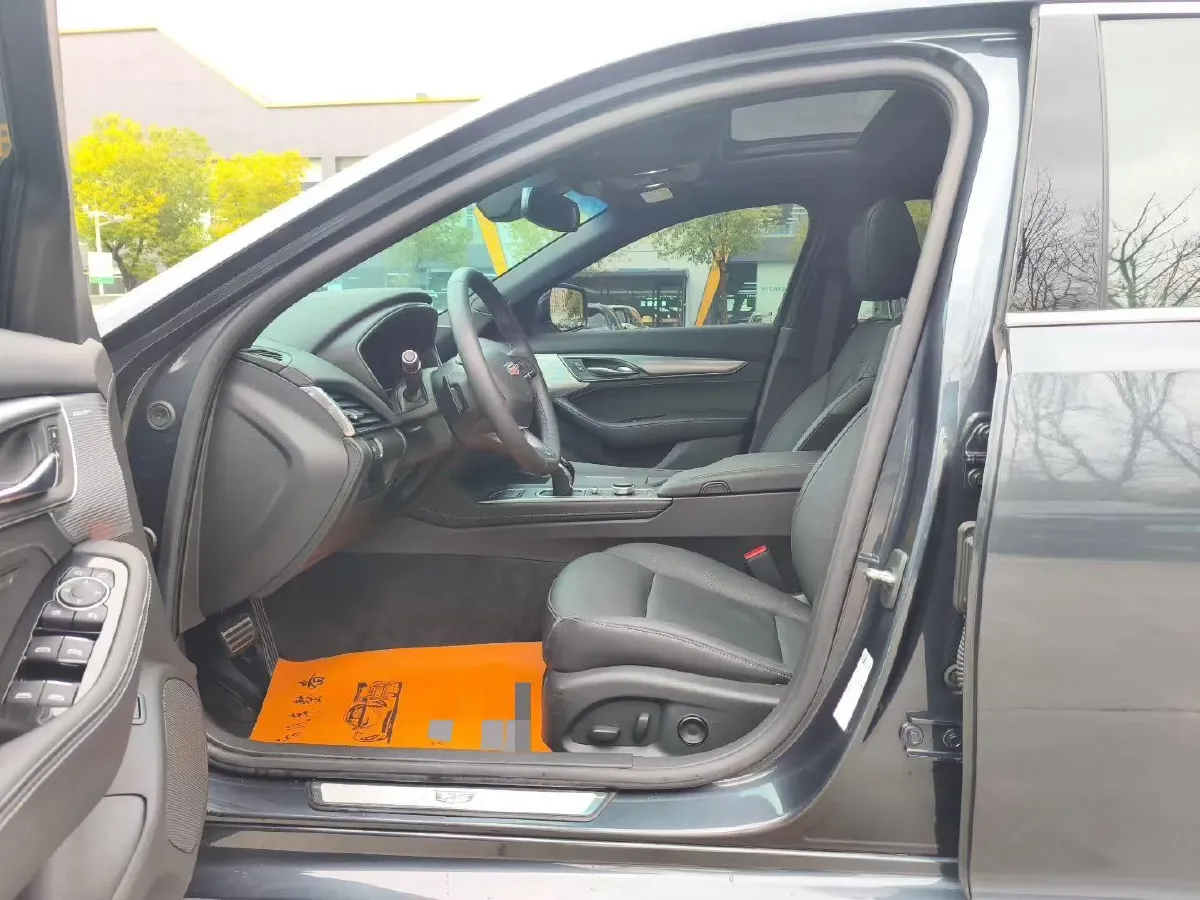 2021 Cadillac CT5 2.0T 237HP L4 10AT,autocango,china used car exporter,china ev exporter,chinese used car exporter,chinese used ev exporter