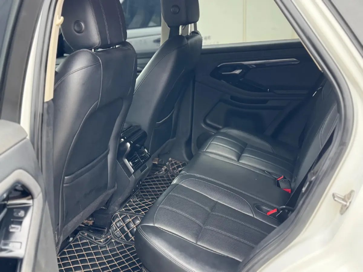 2020 Land Rover Range Rover Evoque 2.0T 249HP L4 9AT,autocango,china used car exporter,china ev exporter,chinese used car exporter,chinese used ev exporter