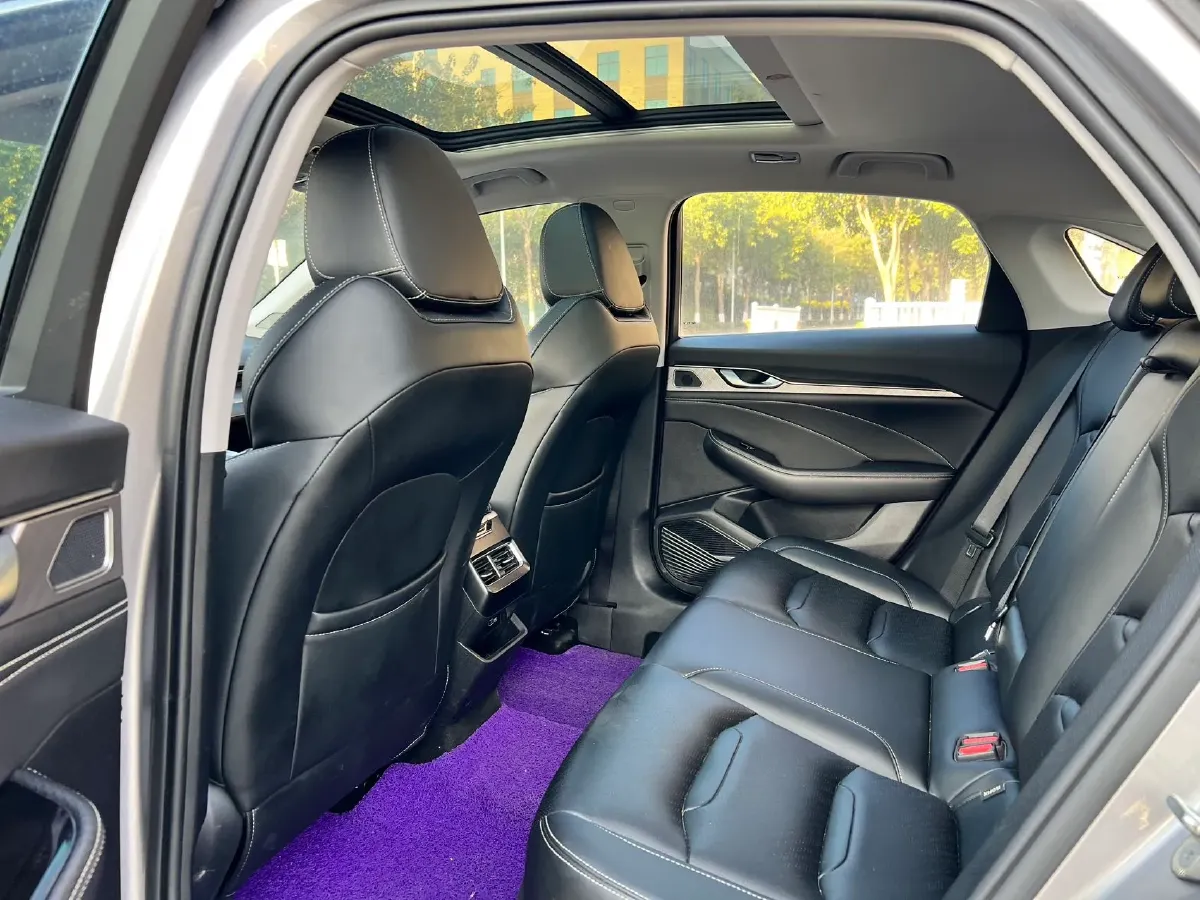 2021 Geely Preface 2.0T 190HP L4 7DCT,autocango,china used car exporter,china ev exporter,chinese used car exporter,chinese used ev exporter