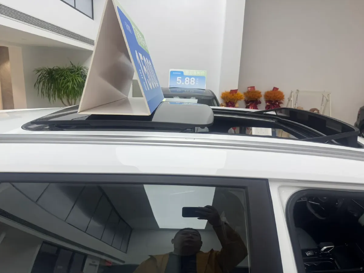 2024 Geely Azkarra 1.5T 181HP L4 7DCT,autocango,china used car exporter,china ev exporter,chinese used car exporter,chinese used ev exporter