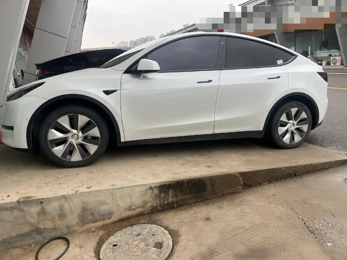 2021 Tesla Model Y BEV 60KWH,autocango,china used car exporter,china ev exporter,chinese used car exporter,chinese used ev exporter