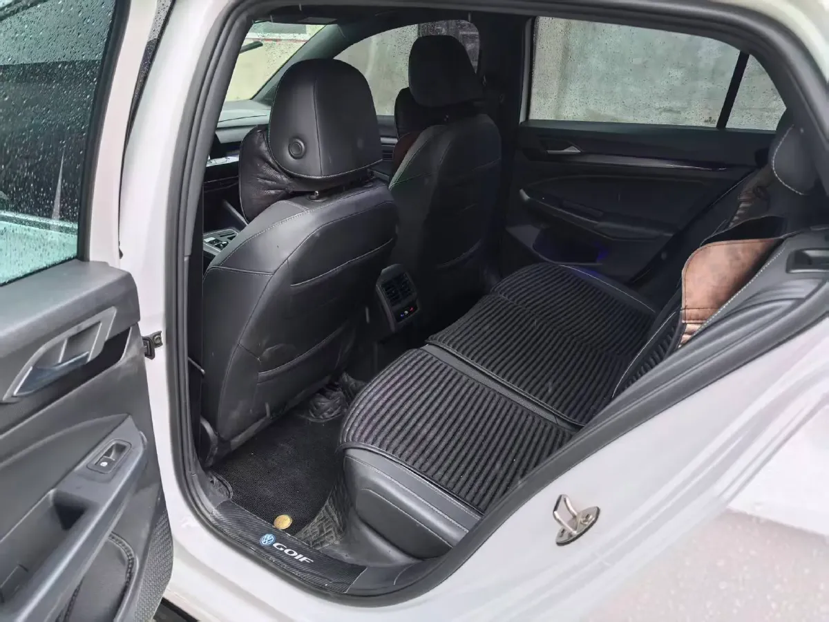 2021 Volkswagen Golf 1.4T 150HP L4 7DCT,autocango,china used car exporter,china ev exporter,chinese used car exporter,chinese used ev exporter