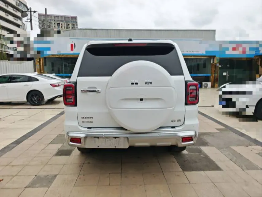 2022 Beijing BJ60 2.0T 267HP L4 8AT,autocango,china used car exporter,china ev exporter,chinese used car exporter,chinese used ev exporter
